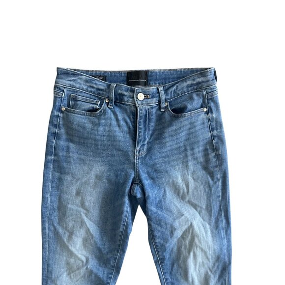 WHITE HOUSE BLACK MARKET Mid Rise Girlfriend Soft Jeans Size 4 - Picture 3 of 11